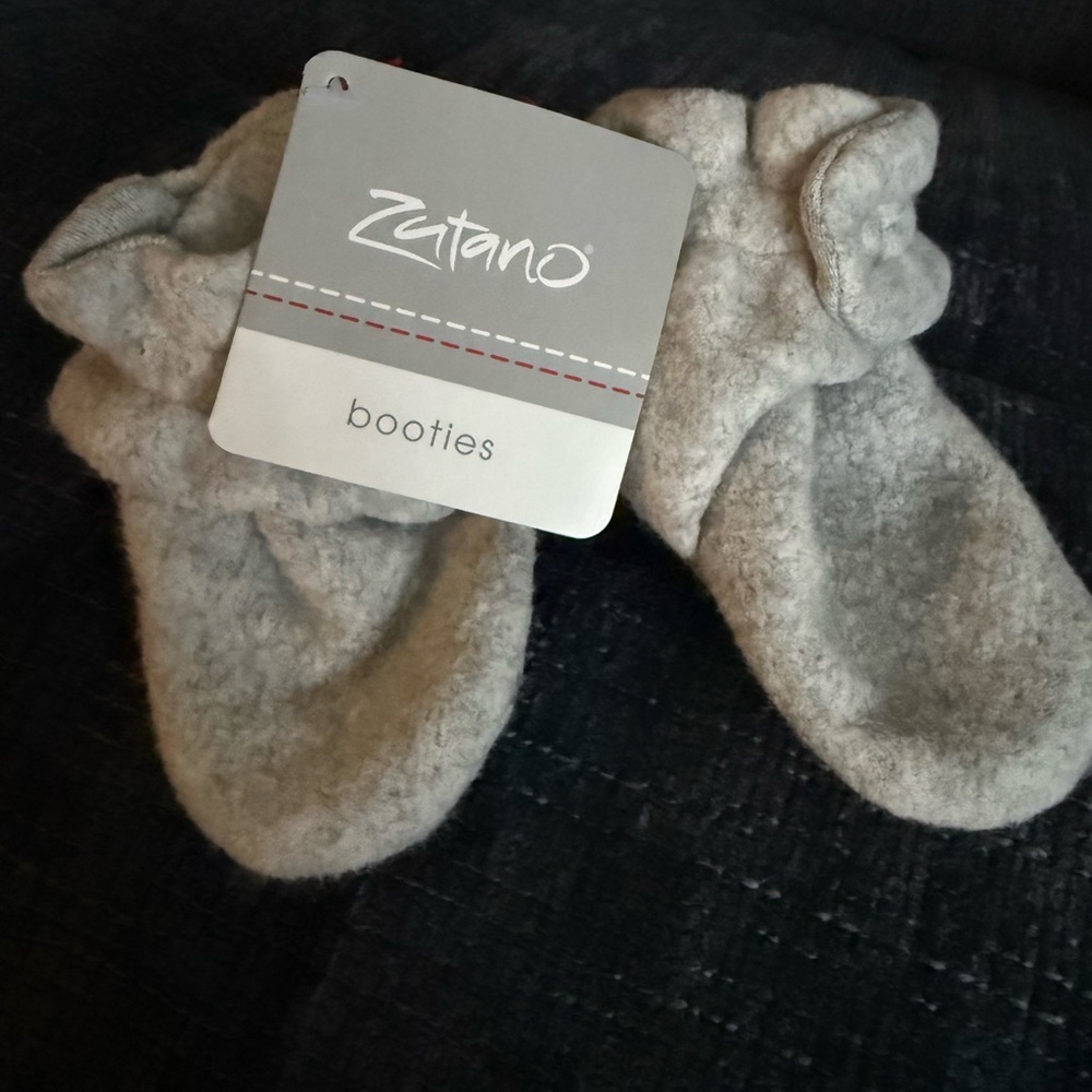 Zutano Soft Gray Baby Booties